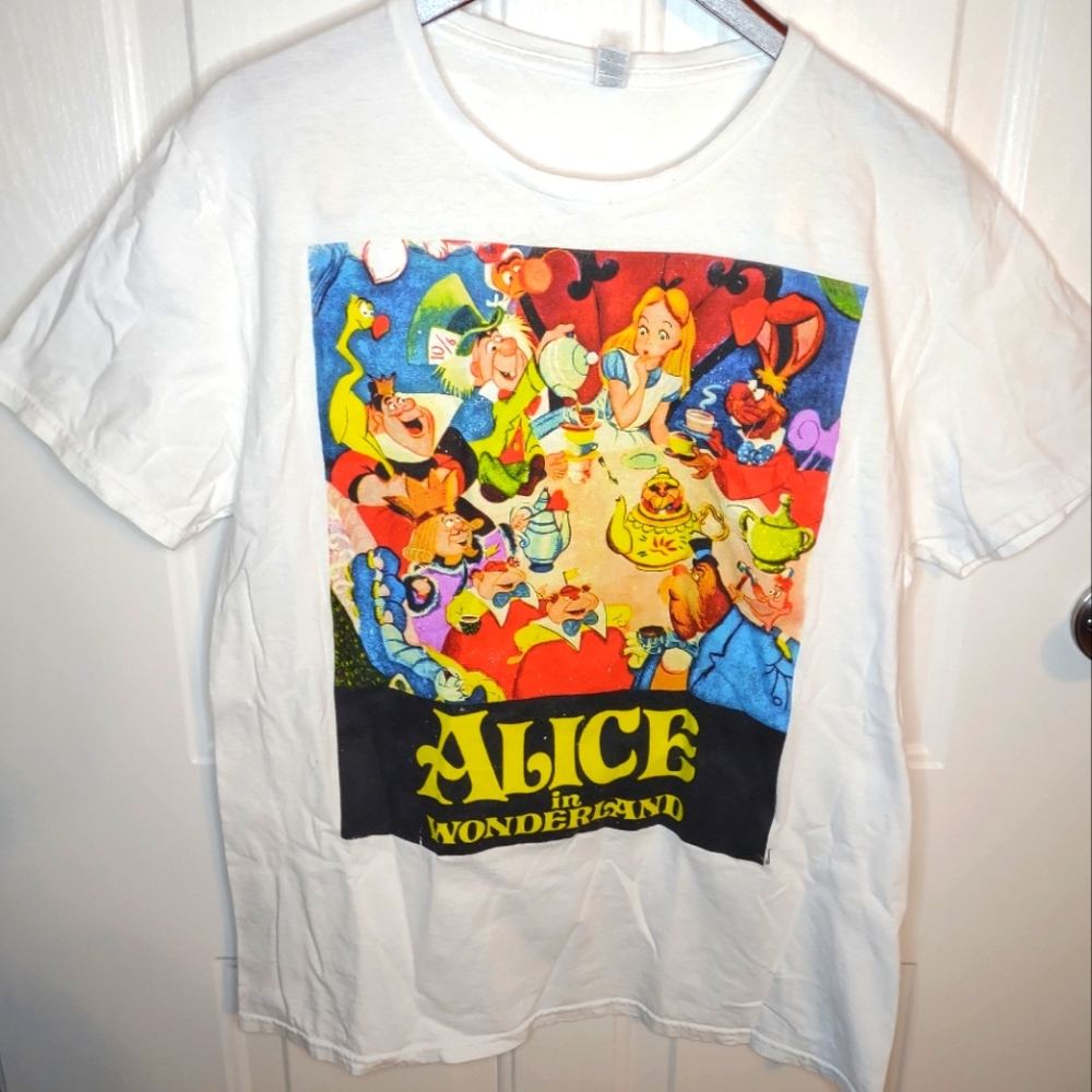 🌹5 for $25 Adult White Fiction Movie Alice in Wonderland T-Shirt Tee